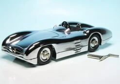 Schuco Mercedes Benz W196 Stromlinie / Schuco Studio III