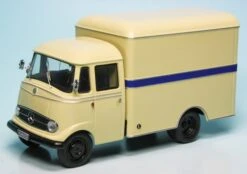 Schuco Mercedes Benz L 319 D Mit Kofferaufbau