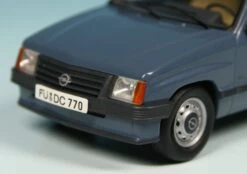 Schuco Opel Corsa A -Mini Auto Verkauf 003411 Schuco Opel Corsa A z3