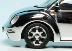 Schuco VW New Beetle (1997) "Chromeline" -Mini Auto Verkauf 004539 Schuco VW New Beetle 1997 Chromeline z4