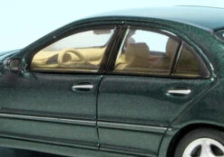 Schuco Mercedes Benz C-Klasse Avantgarde Limousine (W203) (2000) -Mini Auto Verkauf 004571 schuco mercedes benz cklasse avantgarde limousine w203 2000 4