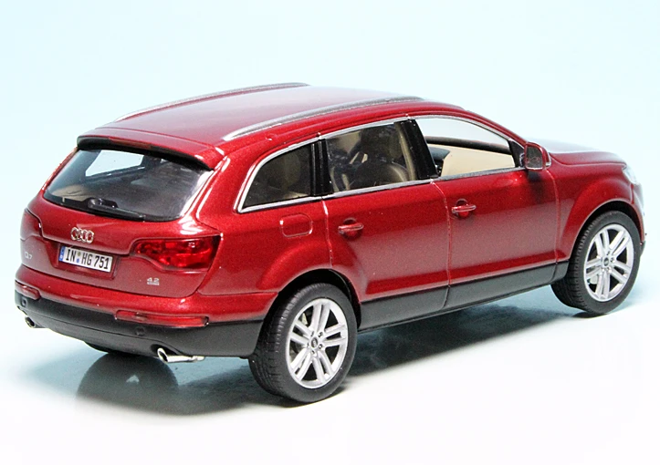 Schuco Audi Q7 4.2 FSI (2005) 2 Schuco Audi Q7 4.2 FSI (2005) – Bild 2