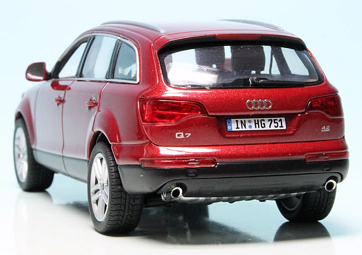 Schuco Audi Q7 4.2 FSI (2005) 6 Schuco Audi Q7 4.2 FSI (2005) – Bild 6