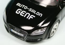 Schuco Audi TT Roadster (2007) "Auto-Salon Genf 2009" -Mini Auto Verkauf 004785 Schuco Audi TT Roadster 2007 Auto Salon Genf 2009 z4