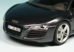 Schuco Audi R8 4.2 FSI V8 Quattro Coupé (2006) -Mini Auto Verkauf 004792 schuco audi r8 42 fsi v8 quattro coup 2006 2