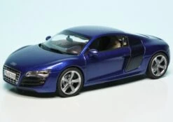Schuco Audi R8 5.2 FSI V10 Quattro Coupé (2009)