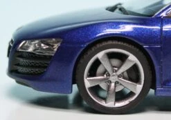 Schuco Audi R8 5.2 FSI V10 Quattro Coupé (2009) -Mini Auto Verkauf 004917 Schuco Audi R8 5 2 FSI V10 Quattro Coup 2009 z4