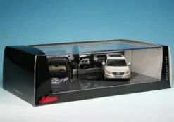 Schuco VW Tiguan Set "Wild - Wenn Sie Ihn Lassen" -Mini Auto Verkauf 004989 Schuco VW Tiguan Set Wild Wenn Sie ihn lassen z7