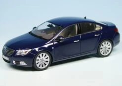 Schuco Opel Insignia Limousine (2008)