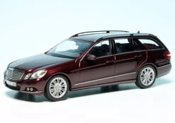 Schuco Mercedes Benz E-Klasse Elegance T-Modell (S212) (2009)
