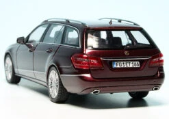 Schuco Mercedes Benz E-Klasse Elegance T-Modell (S212) (2009) -Mini Auto Verkauf 007331 schuco mercedes benz eklasse elegance tmodell s212 2009 5