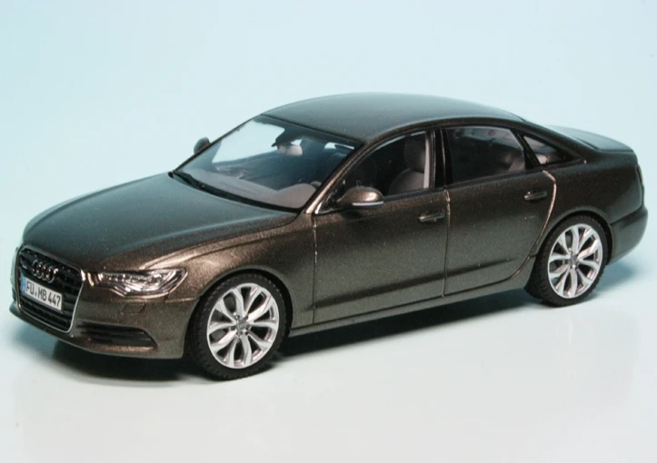 Schuco Audi A6 Limousine (2011) 1 Schuco Audi A6 Limousine (2011)