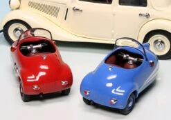 Schuco Mercedes Benz 170V Limousine Mit Zwei Brütsch Mopetta -Mini Auto Verkauf 450227000 Schuco Mercedes Benz 170V Limousine mit zwei Brtsch Mopetta z5