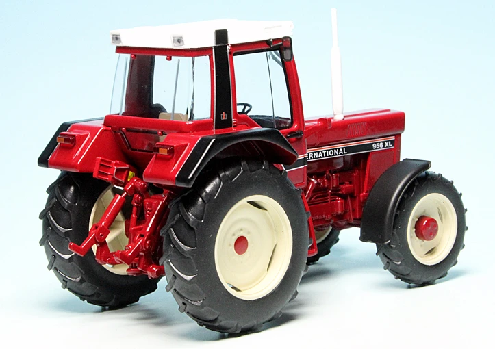 Schuco Case International 956 XL Traktor (1982-1985) 2 Schuco Case International 956 XL Traktor (1982-1985) – Bild 2