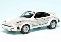 Schuco Porsche 911 Rennwagen "Röhrl X 911"