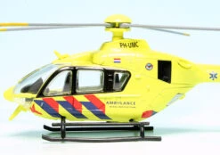 Schuco Airbus Helicopter H 135 Rettungshubschrauber "ANWB Ambulance" -Mini Auto Verkauf 452664800 schuco airbus helicopter h 135 rettungshubschrauber anwb ambulance 3