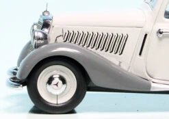 Schuco Mercedes Benz 170V Limousine "Mercedes Benz Classic" -Mini Auto Verkauf 901006 schuco mercedes benz 170v limousine mercedes benz classic 3