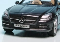 Schuco Mercedes Benz SLK-Klasse (R172) (2011) "Mercedes Benz Werbemodell" -Mini Auto Verkauf 901110 Schuco Mercedes Benz SLK Klasse R172 2011 Mercedes Werbemodell z4