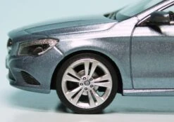 Schuco Mercedes Benz CLA-Klasse Coupé (C117) (2013) "Mercedes Benz Werbemodell" -Mini Auto Verkauf 901126 Schuco Mercedes Benz CLA Klasse Coup C117 2013 Mercedes Werbemodell z4