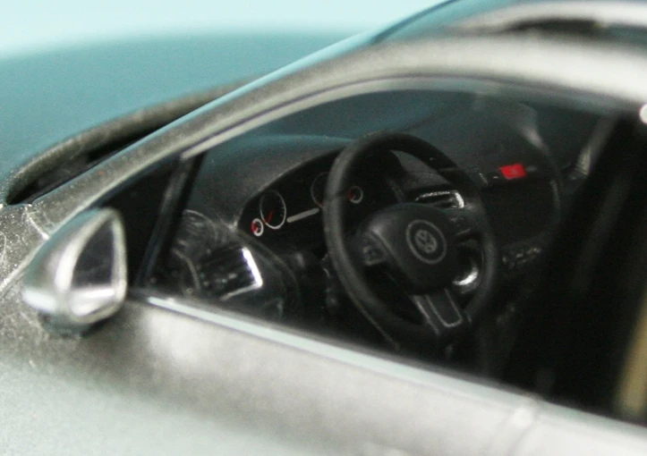 Schuco VW Touareg 4.2 V8 TDI (2010) "Volkswagen Werbemodell" 5 Schuco VW Touareg 4.2 V8 TDI (2010) "Volkswagen Werbemodell" – Bild 5