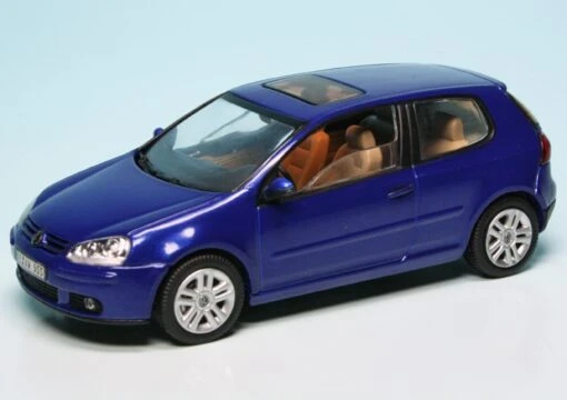 Schuco VW Golf V (2003) "Volkswagen Werbemodell" -Mini Auto Verkauf 902036 Schuco VW Golf V 2003 Volkswagen Werbemodell z1