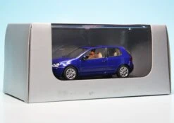 Schuco VW Golf V (2003) "Volkswagen Werbemodell" 13 Schuco VW Golf V (2003) "Volkswagen Werbemodell" -Mini Auto Verkauf 902036 Schuco VW Golf V 2003 Volkswagen Werbemodell z7