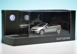 Schuco VW Golf VI Cabriolet (2011) "Volkswagen Werbemodell" 13 Schuco VW Golf VI Cabriolet (2011) "Volkswagen Werbemodell" -Mini Auto Verkauf 902057 Schuco VW Golf VI Cabriolet 2011 Volkswagen Werbemodell z7