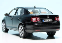 Schuco VW Jetta V (2005) "Volkswagen Werbemodell" -Mini Auto Verkauf 902117 schuco vw jetta v 2005 volkswagen werbemodell 5