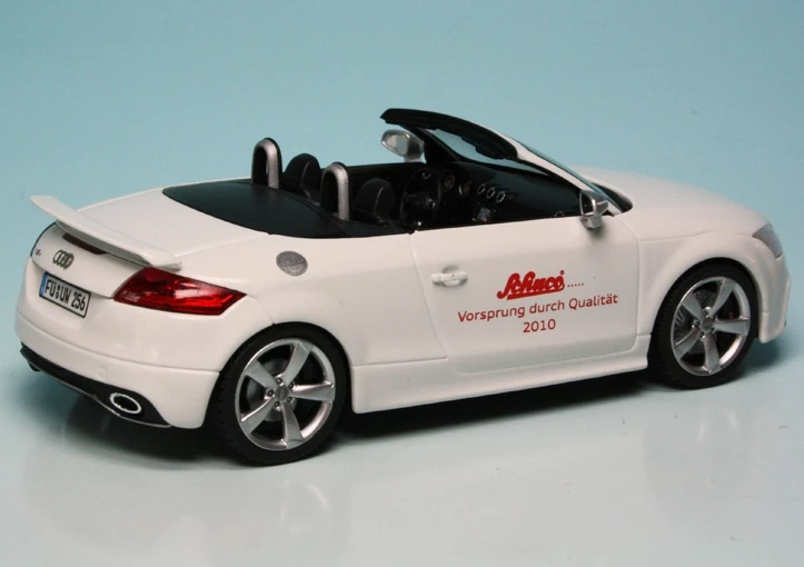 Schuco Audi TT RS Roadster (2009) "Schuco - Vorsprung Durch Qualität" 2 Schuco Audi TT RS Roadster (2009) "Schuco - Vorsprung Durch Qualität" – Bild 2