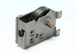 Schuco Uhrwerk (Läutwerk/Hupe) -Mini Auto Verkauf schet113 schuco uhrwerk laeutwerkhupe 3